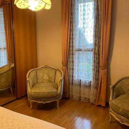 Kibilu - Residenza Panorama 瓦雷泽